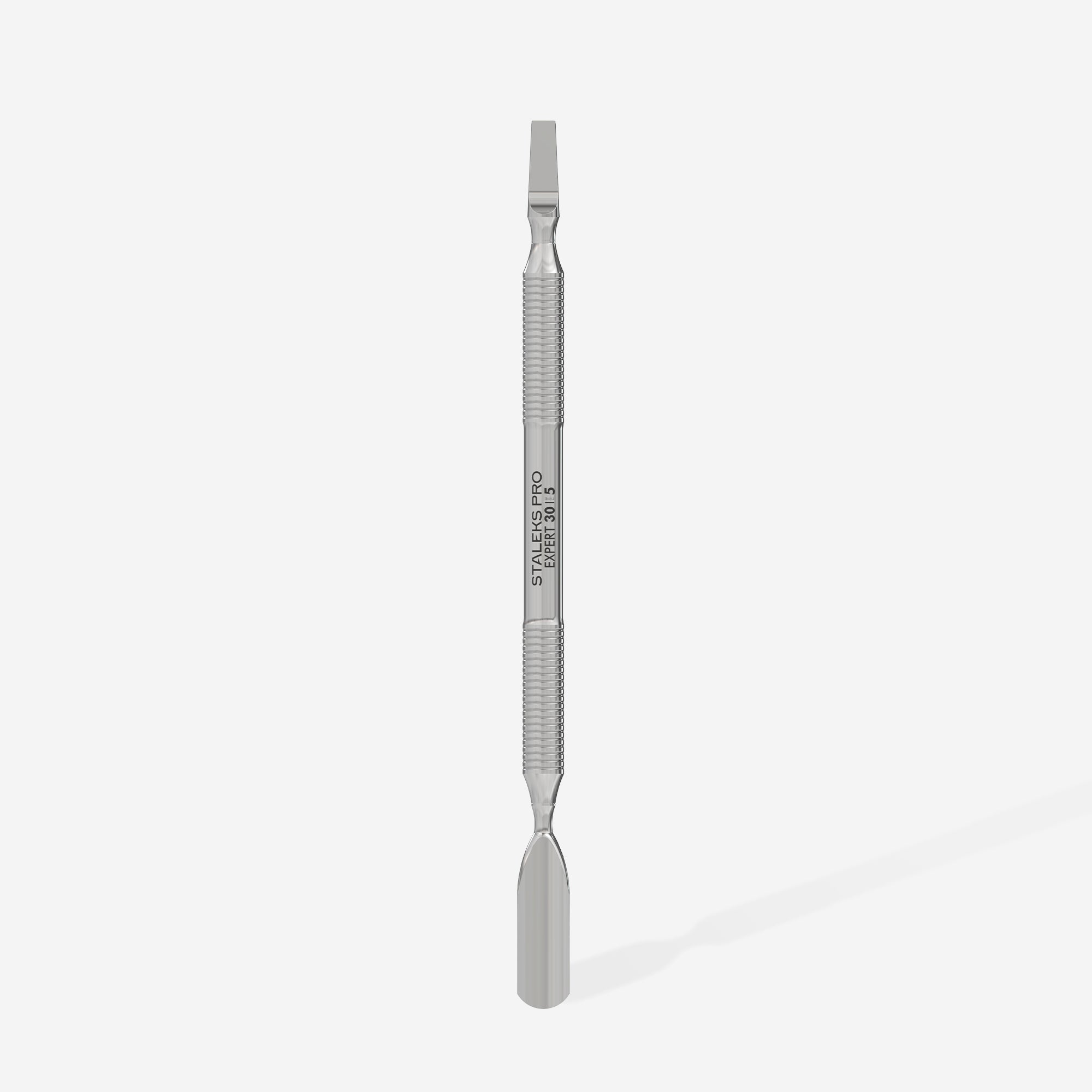 Empujador de manicura EXPERT 30 TIPO 5 (empujador ancho redondeado y hoja recta)