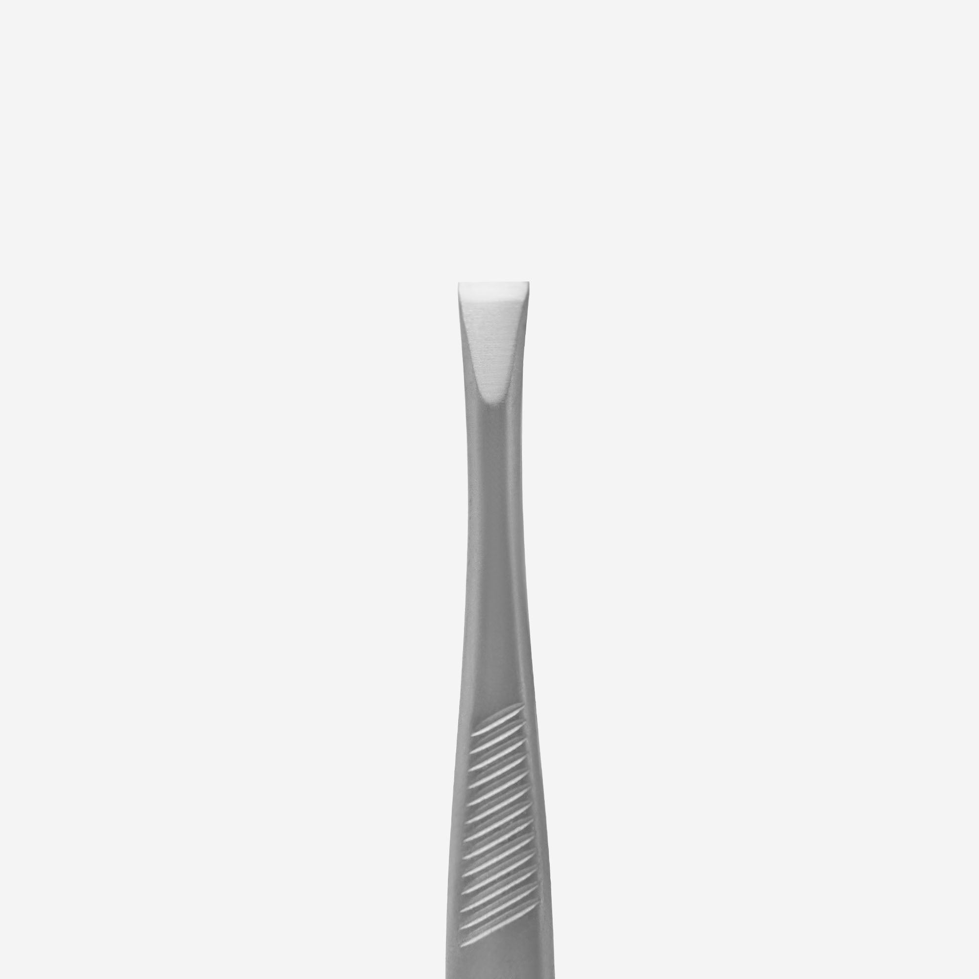 Pinza para cejas CLASSIC 10 TIPO 1 (recta ancha)